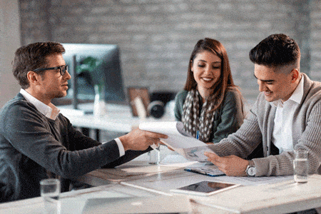 Los 4 mejores préstamos para LLC o pequeños nuevos negocios en EEUU